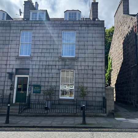 Butlers Guest House Aberdeen Exterior photo